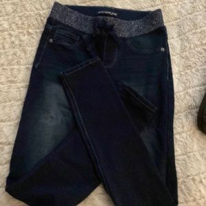Girls jeans pull up skinny size 10